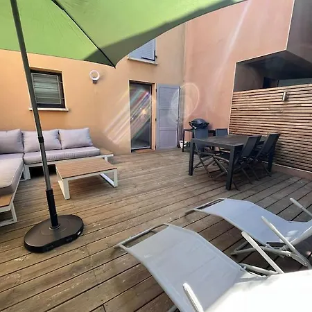 T3 La Crique- Piscine -terrasses -wifi -parking Holiday home